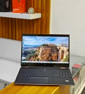 New Laptop HP Spectre X360 16GB Intel Core I7 SSD 512GB