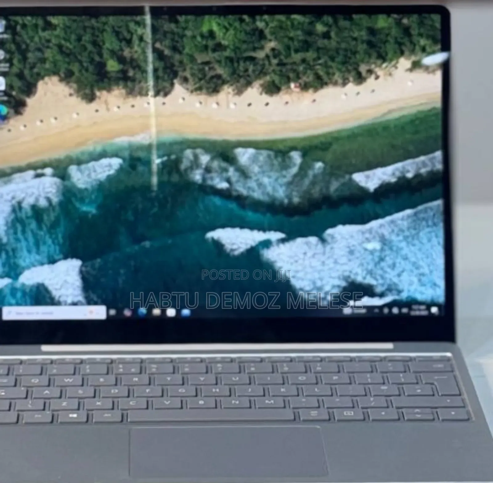 New Laptop Microsoft Surface Go 16GB Intel Core I5 SSD 256GB