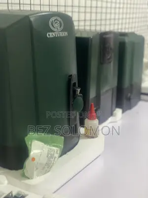 ለቅንጡ ቤትዎ የሪሞት በር ያስፈልጐታል Centurion Gate Automation D5 Motor
