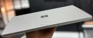 New Laptop Microsoft Surface Go 2 8GB Intel Core I5 SSD 256GB