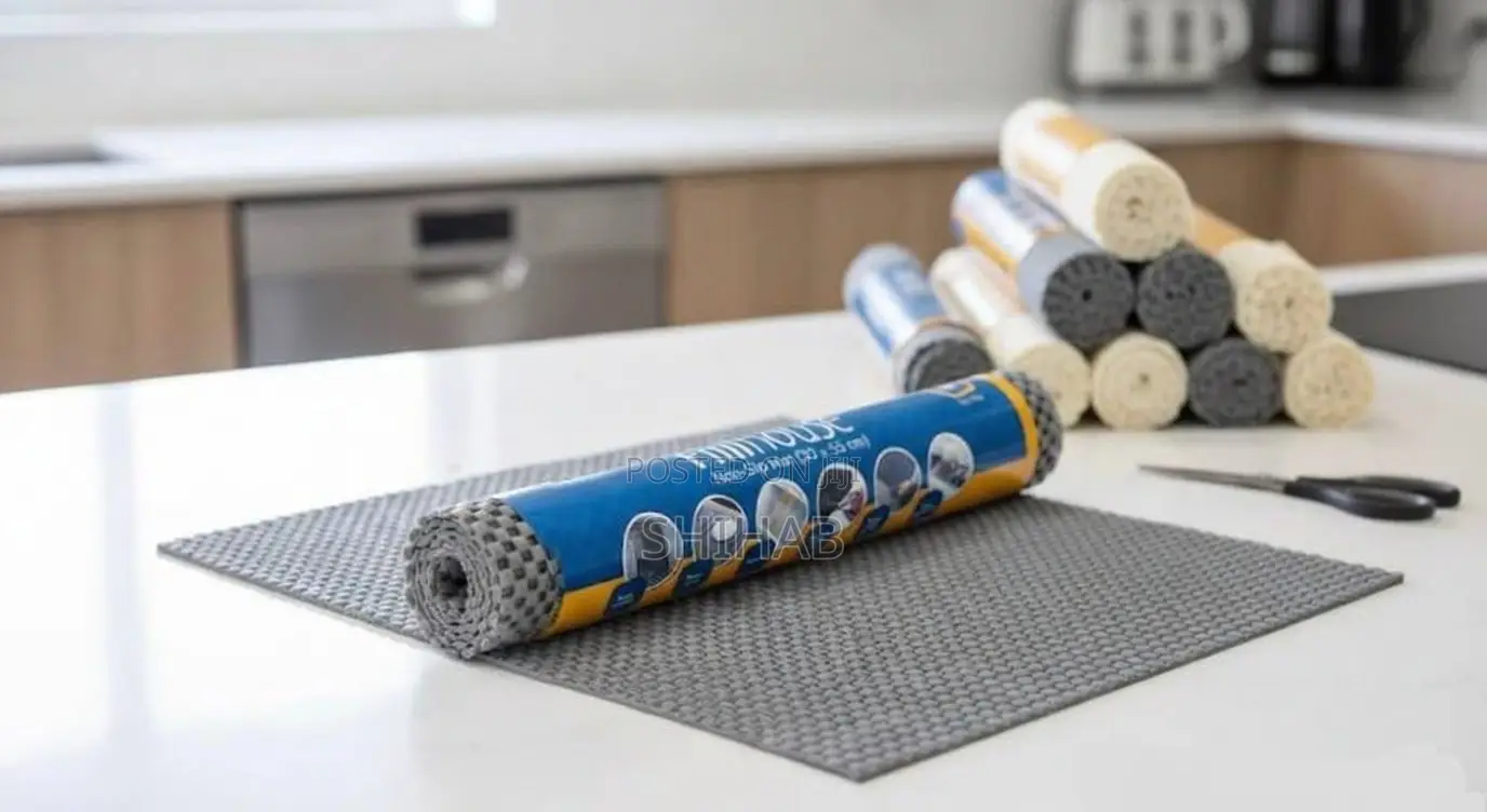 Small Non-Slip Table Mat - Black Beige