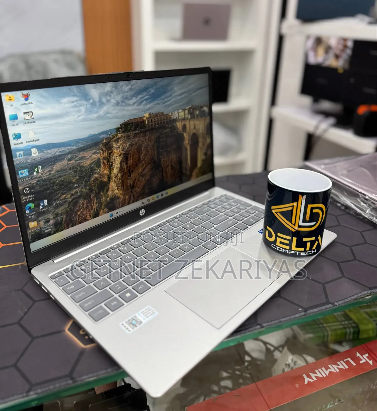 New Laptop HP Stream Notebook 16GB Intel Core I7 SSD 512GB