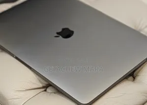 New Laptop Apple MacBook Pro 2019 16GB Intel Core I7 SSD 1T