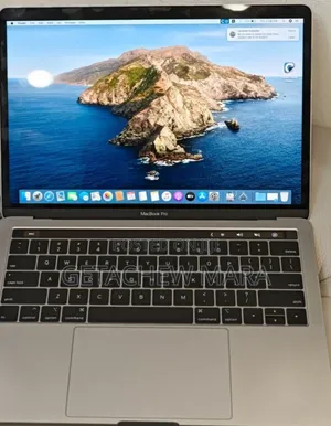 New Laptop Apple MacBook Pro 2019 16GB Intel Core I7 SSD 1T