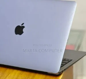 New Laptop Apple MacBook Air 2020 M1 8GB Apple M1 SSD 256GB