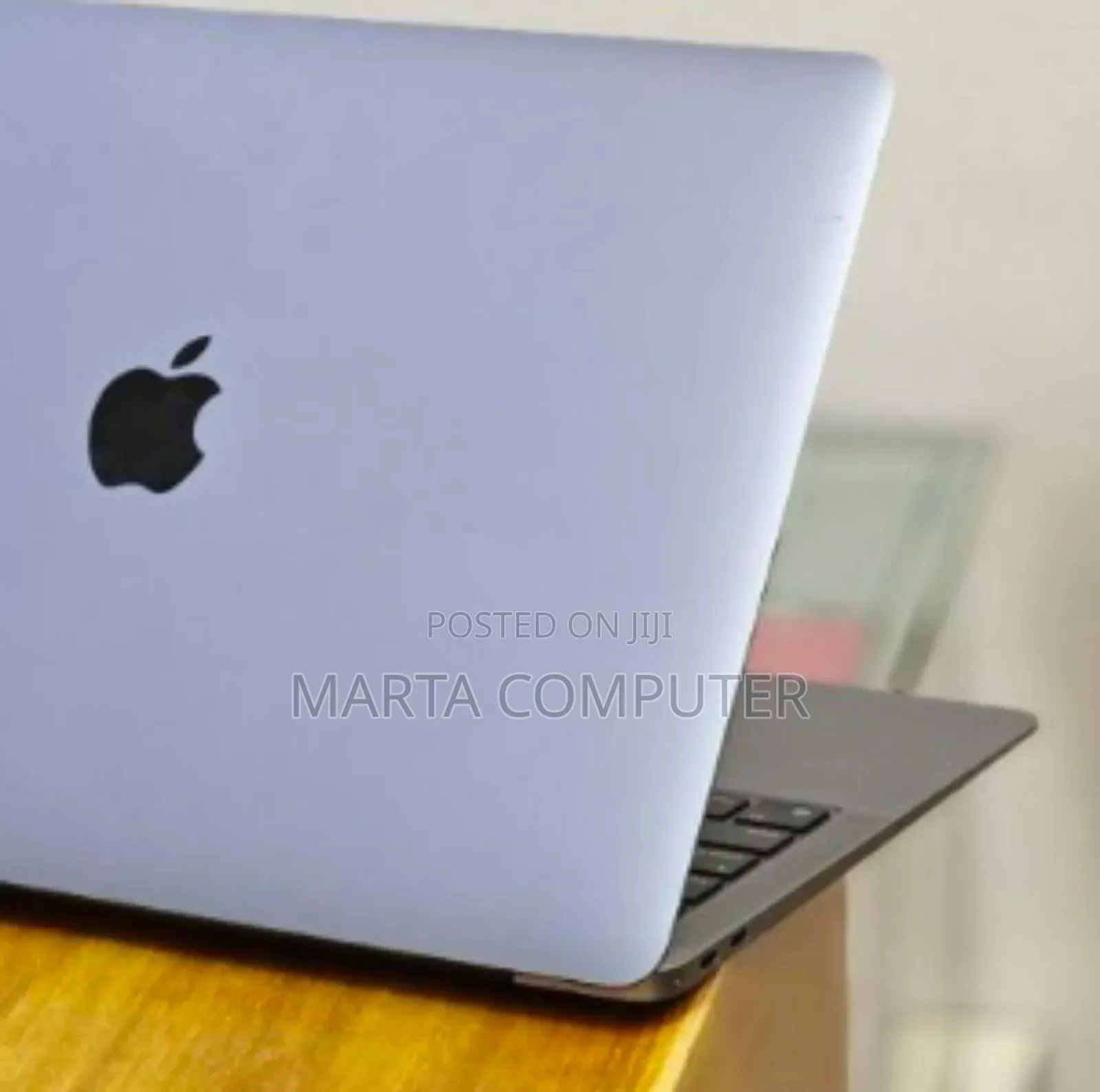 New Laptop Apple MacBook Air 2020 M1 8GB Apple M1 SSD 256GB