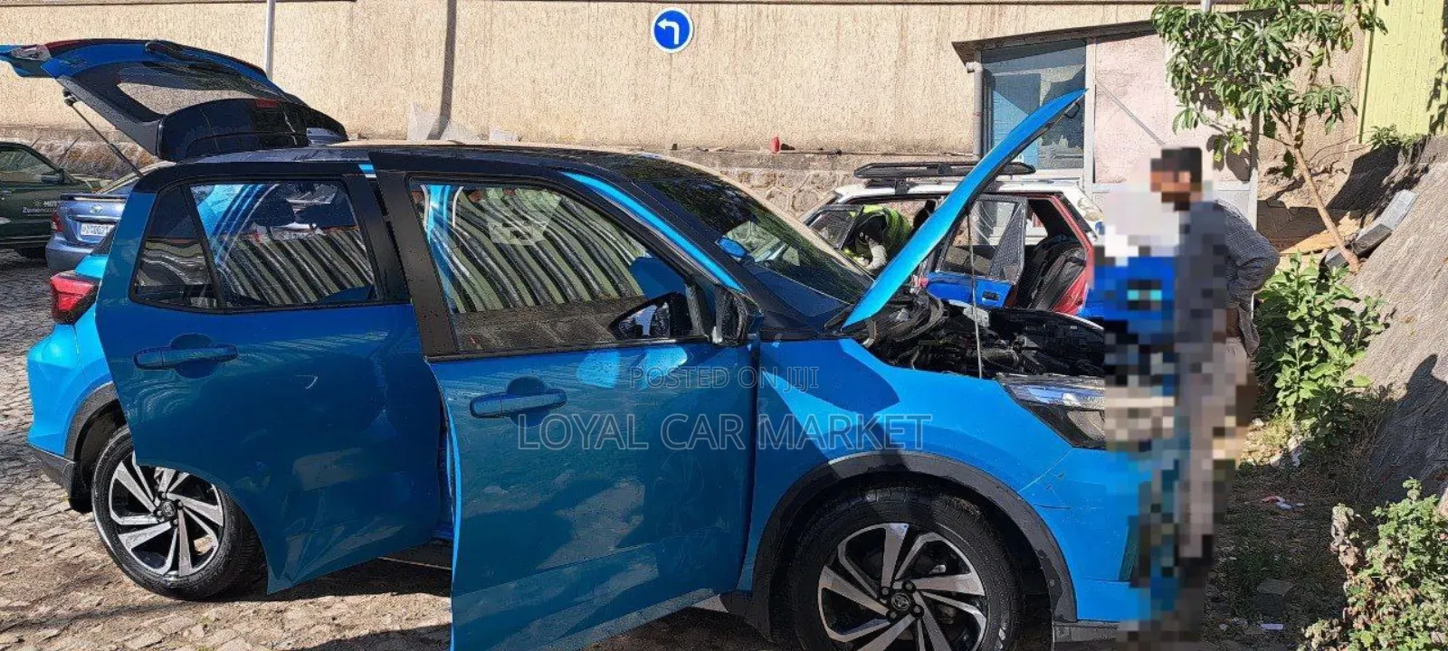 Toyota Raize 2022 Blue