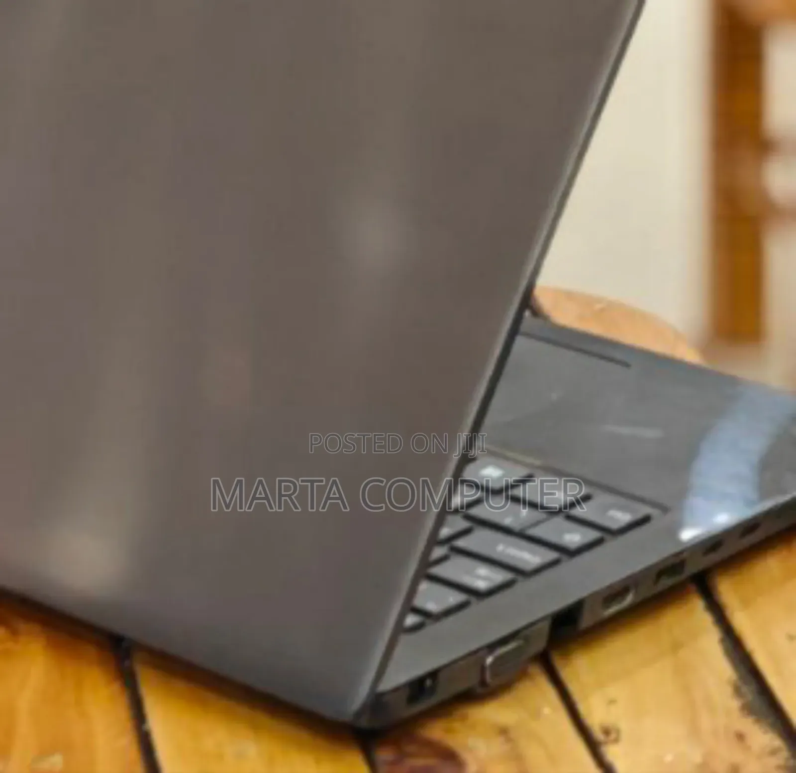 New Laptop Lenovo Ideapad 3 4GB Intel Core 3 HDD 1T