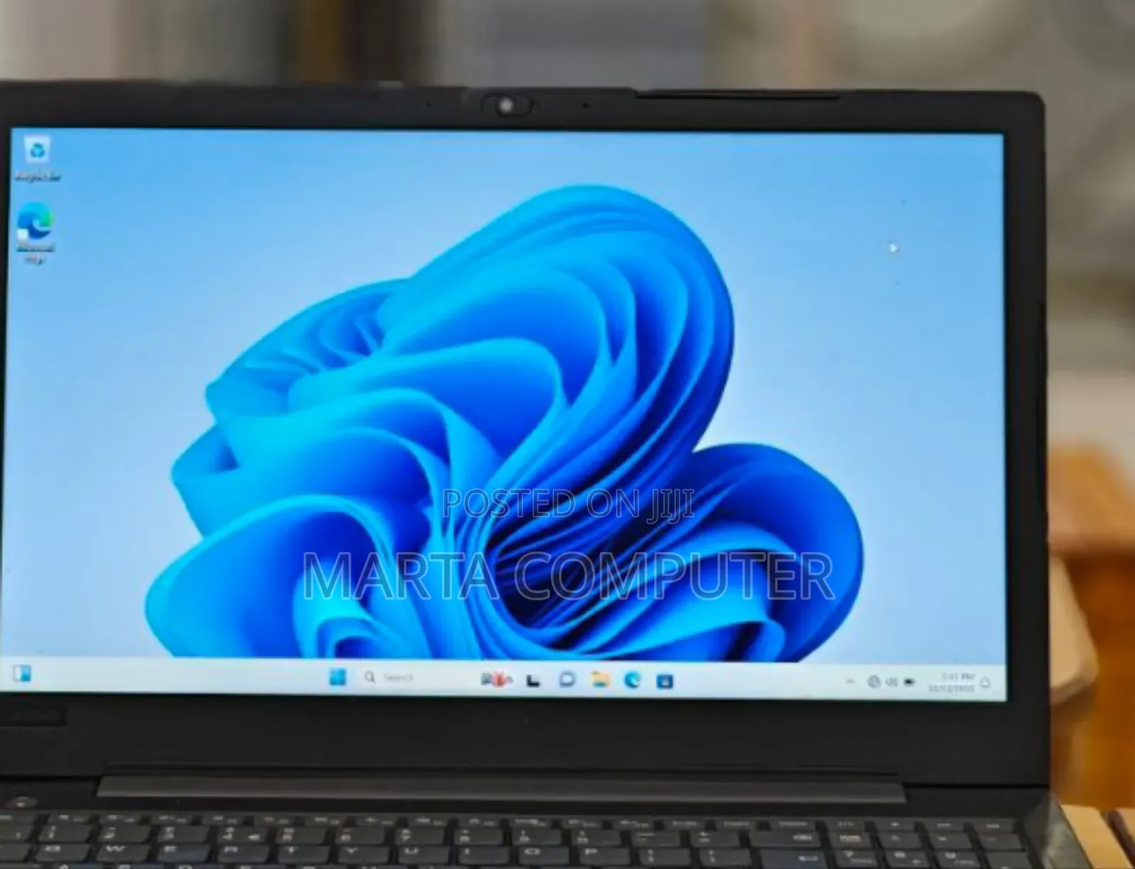 New Laptop Lenovo Ideapad 3 4GB Intel Core 3 HDD 1T