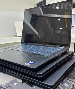 New Laptop HP OmniBook X Flip 14" 16GB Intel Core Ultra 7 SSD 1T