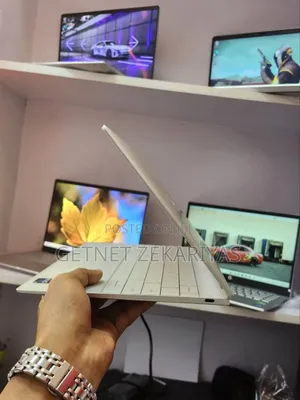 New Laptop Dell XPS 13 32GB Intel Core I7 SSD 512GB