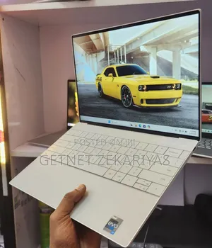 New Laptop Dell XPS 13 32GB Intel Core I7 SSD 512GB