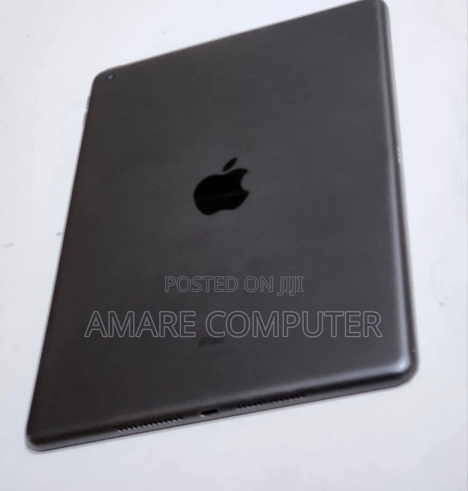 New Apple iPad 9.7 64 GB