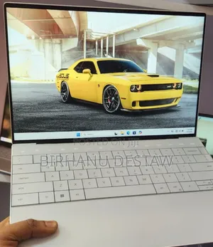 New Laptop Dell XPS 13 32GB Intel Core I7 SSD 512GB