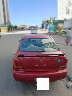 Toyota Platz 2002 Red