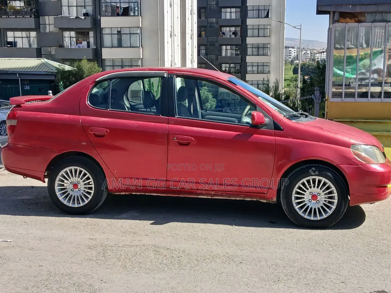 Toyota Platz 2002 Red