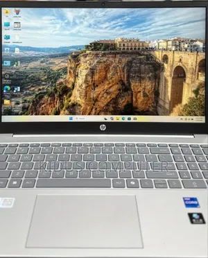 New Laptop HP Stream Notebook 16GB Intel Core I7 SSD 1T