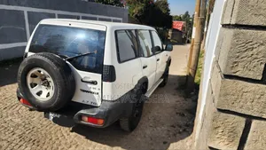 Nissan Terrano 2002 White
