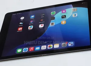 New Laptop Apple MacBook Pro 4GB Intel Core I3 SSD 160GB