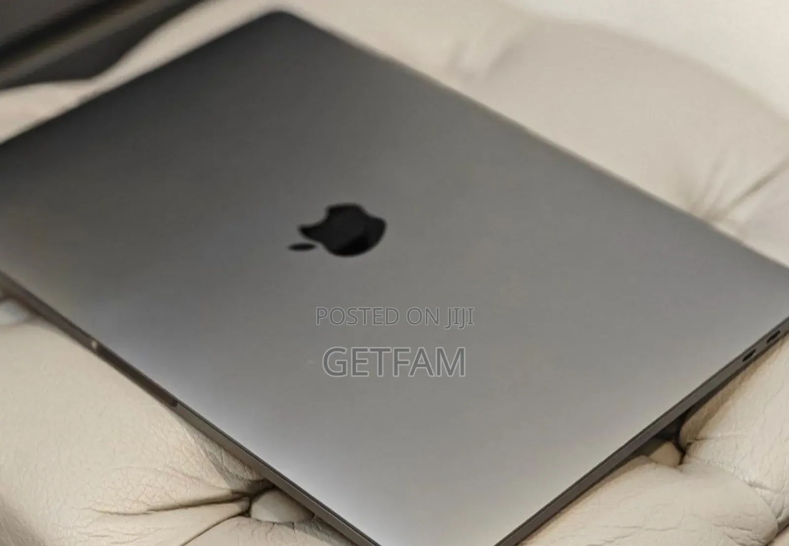 New Laptop Apple MacBook Pro 2019 16GB Intel Core I7 SSD 1T