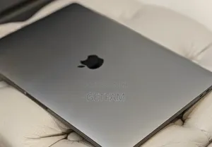 New Laptop Apple MacBook Pro 2019 16GB Intel Core I7 SSD 1T