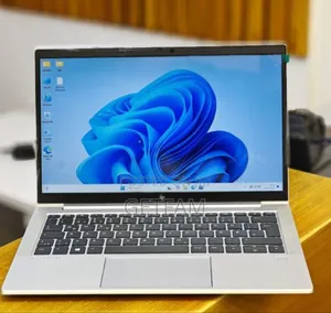 New Laptop HP EliteBook 835 G7 16GB AMD Ryzen 5 SSD 512GB