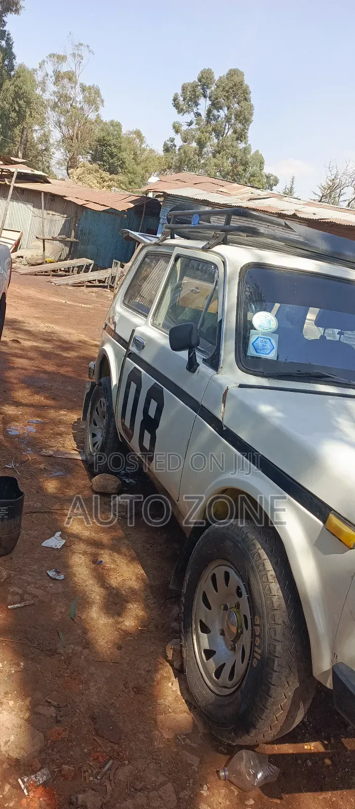 Lada Niva 1990 White