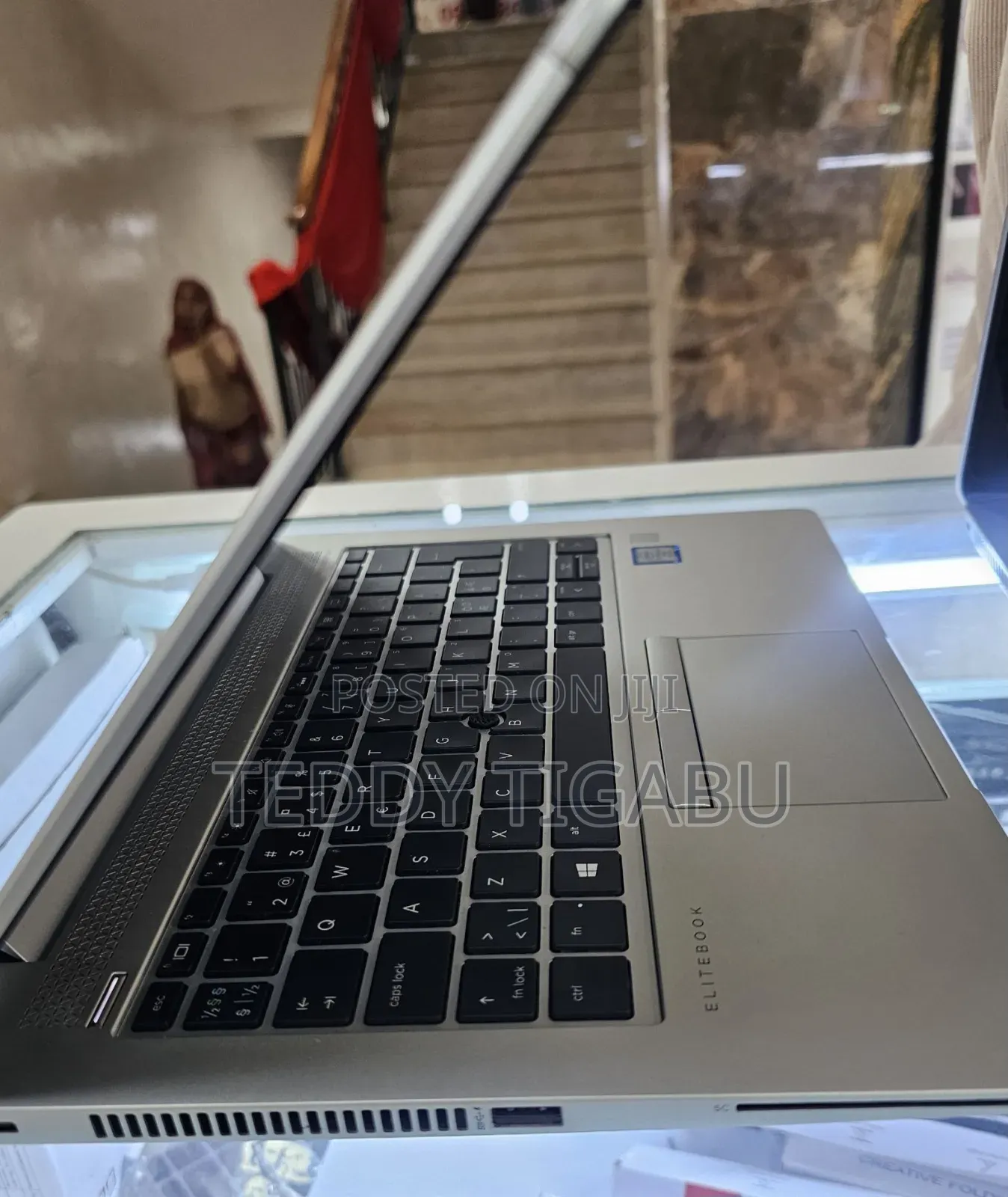 New Laptop HP 8GB Intel Core I5 SSD 256GB