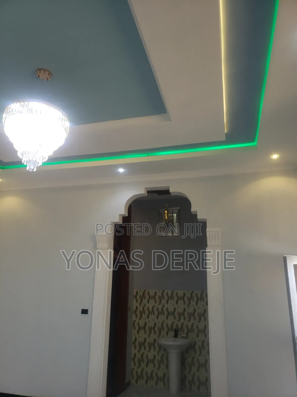 Furnished 7bdrm House in Dukem ዱከም, East Shewa for sale