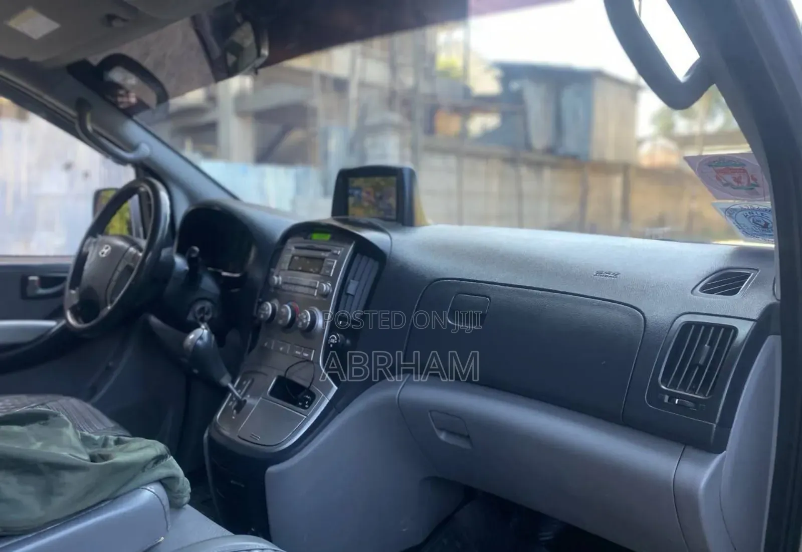 Hyundai Starex 2015 Silver