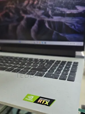 New Laptop Dell G5 16GB Intel Core i7 SSD 512GB