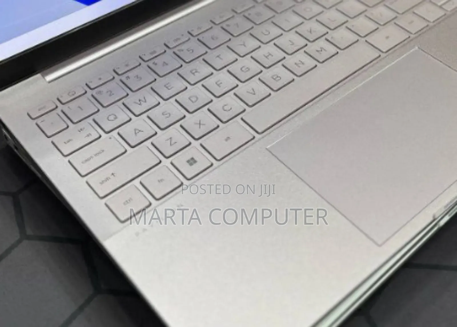 New Laptop HP Pavilion 13 16GB Intel Core I7 SSD 1T