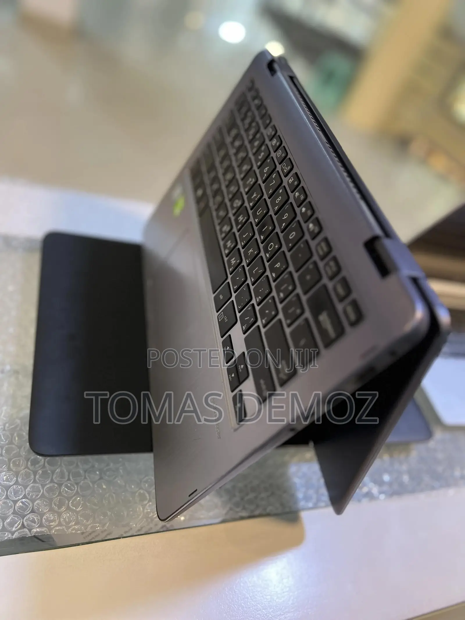 New Laptop Asus VivoBook Flip 14 TP401CA 8GB Intel Core I7 HDD 1T