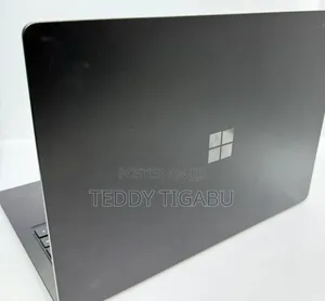 New Laptop Microsoft Surface Laptop 5 8GB Intel Core I5 SSD 512GB