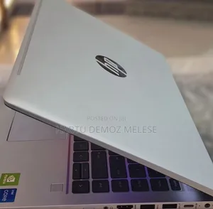 New Laptop HP EliteBook 840 G9 16GB Intel Core I7 SSD 512GB