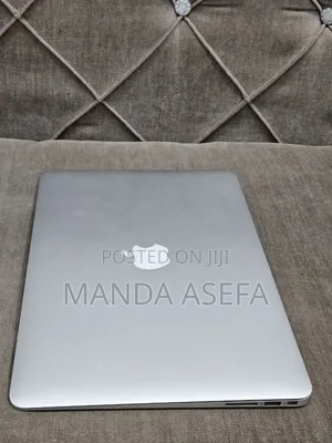 New Laptop Apple MacBook Air 2015 8GB Intel Core I5 SSD 128GB