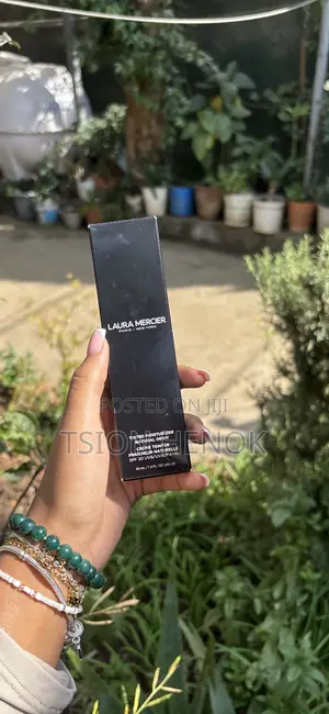 Laura Mercier Tinted Moisturizer, Shade 4n