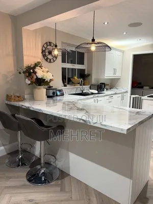 2bdrm Apartment in ቴምር, Lideta for sale