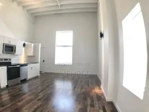 2bdrm Apartment in ቴምር, Lideta for sale