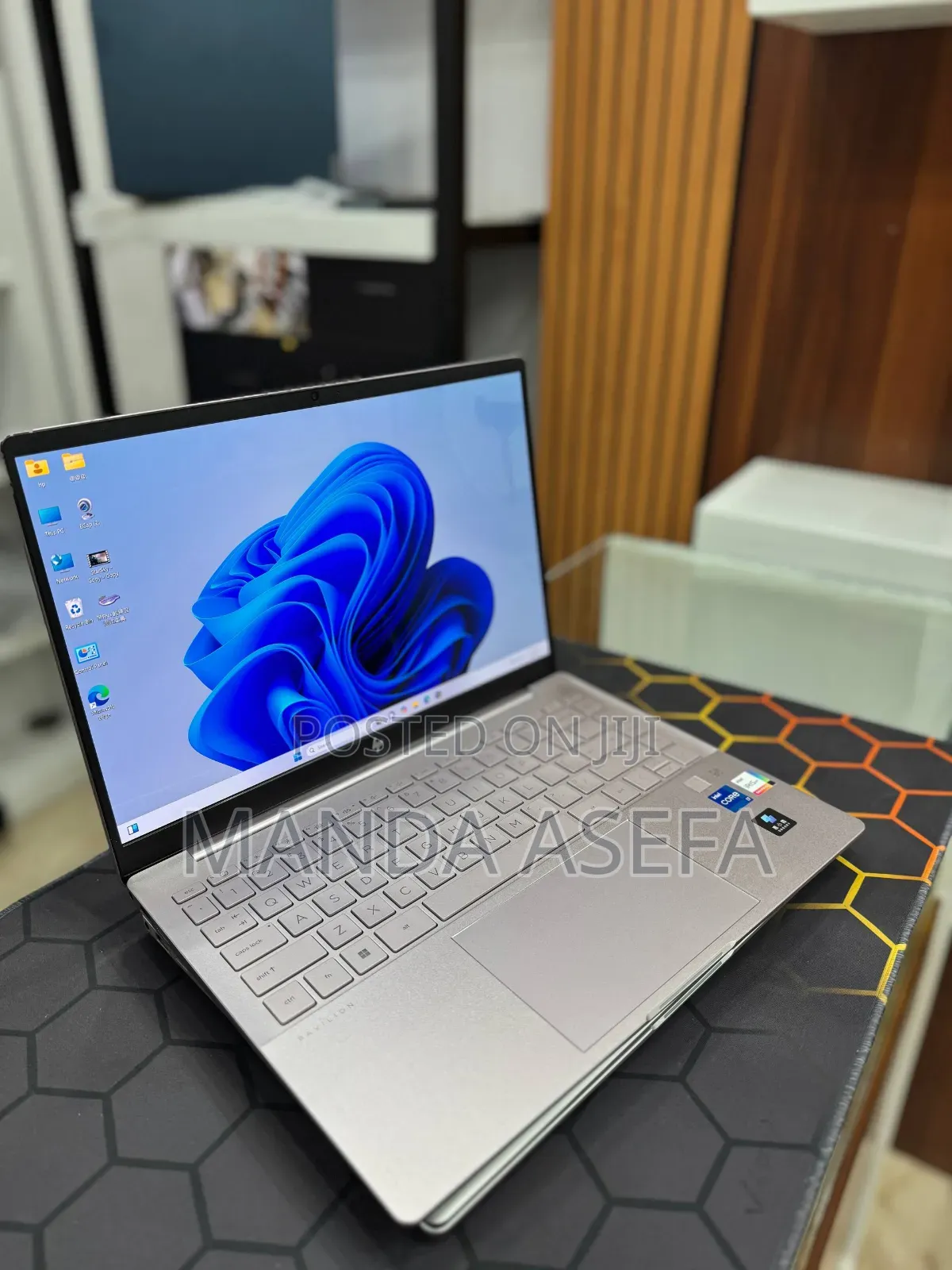 New Laptop HP Pavilion 14 16GB Intel Core I7 SSD 1T