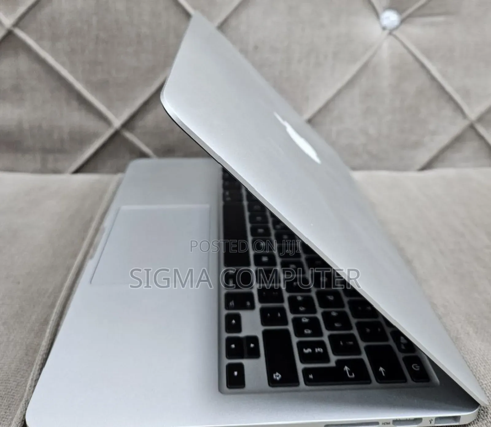 New Laptop Apple MacBook 2014 8GB Intel Core I5 SSD 128GB