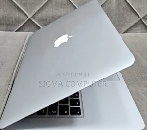 New Laptop Apple MacBook 2013 4GB Intel Core I5 SSD 256GB