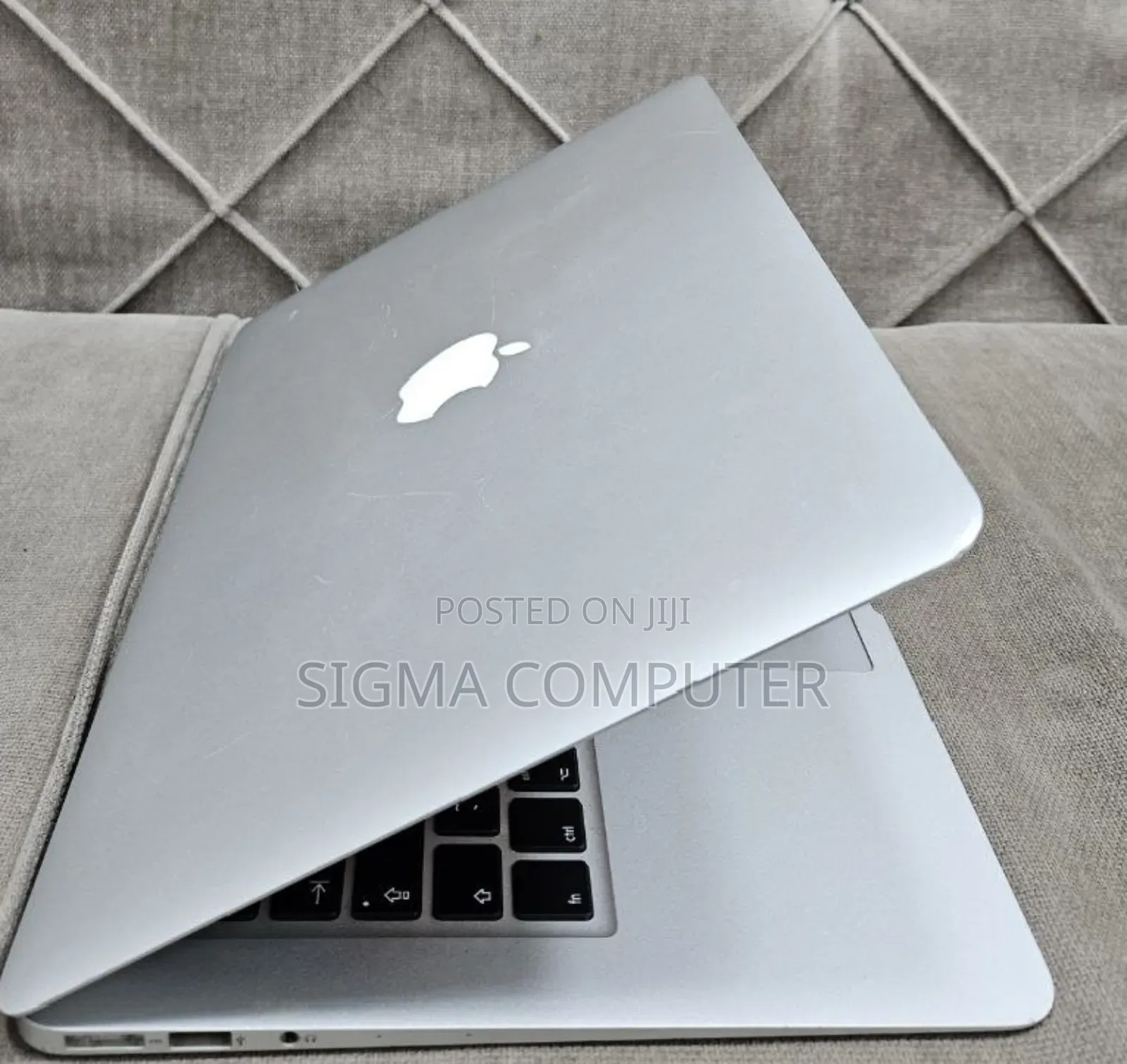 New Laptop Apple MacBook 2013 4GB Intel Core I5 SSD 256GB