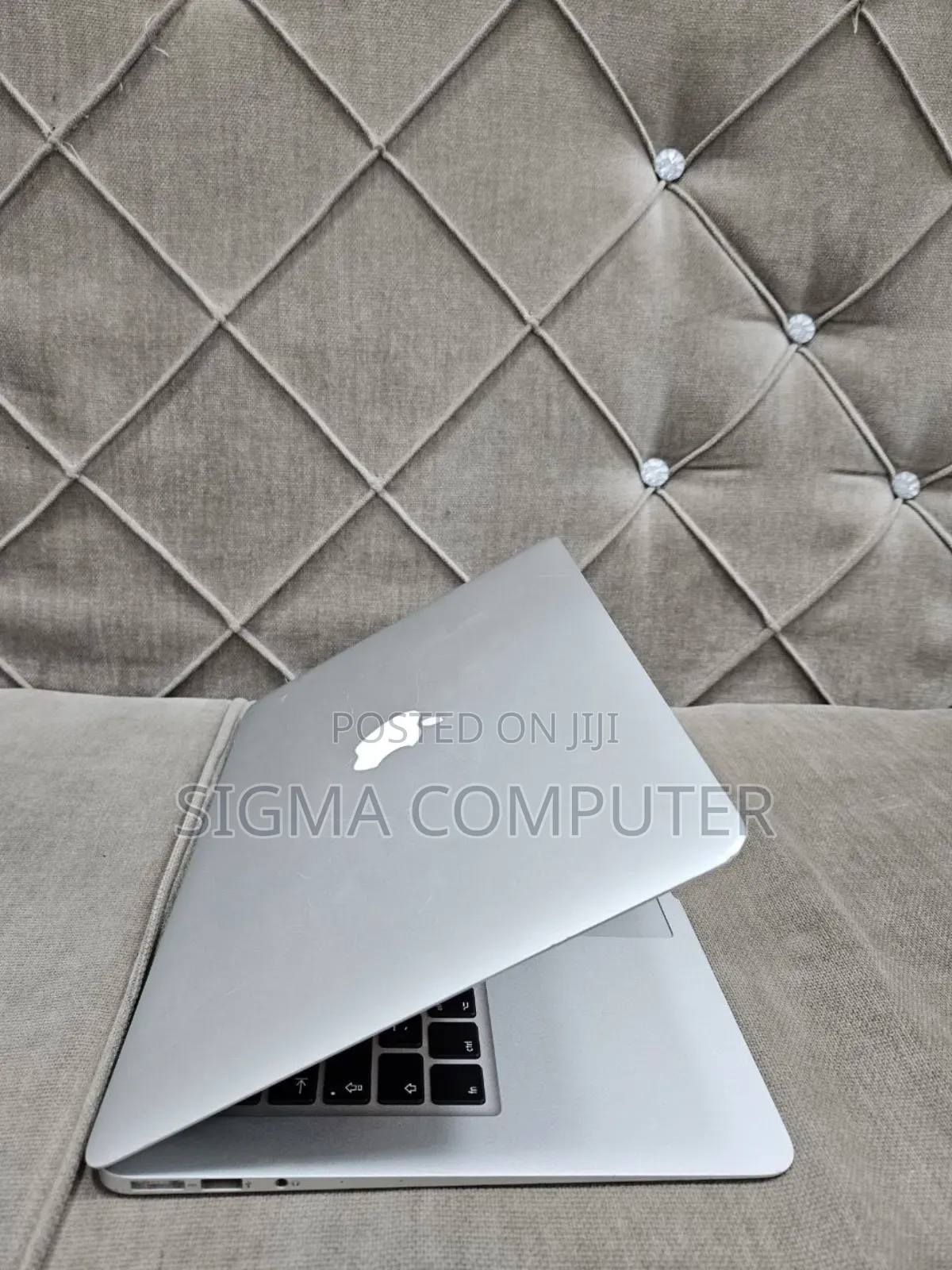 New Laptop Apple MacBook 2013 4GB Intel Core I5 SSD 256GB