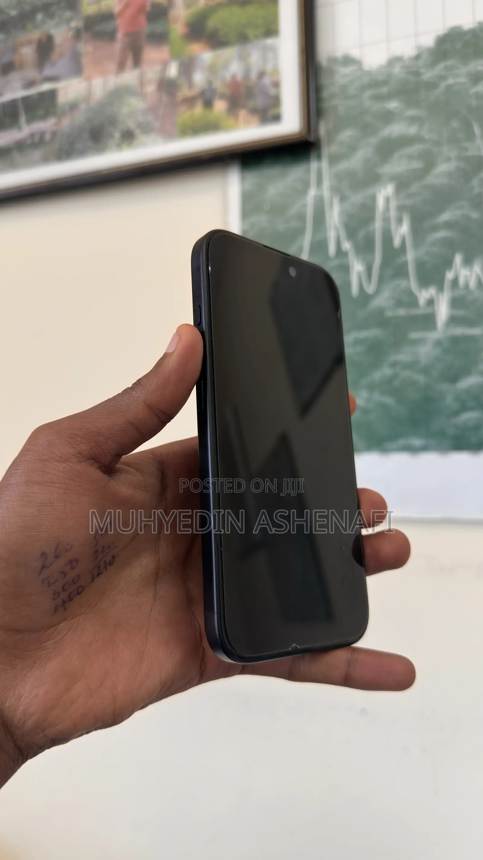 New Apple iPhone 16 128 GB Black