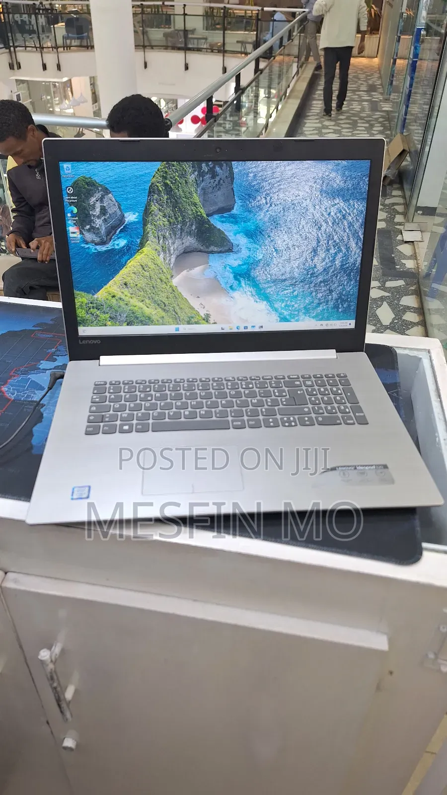 Laptop Lenovo IdeaPad 320 4GB Intel Core I3 HDD 500GB