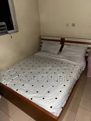 Queen Imported Bed 1:50
