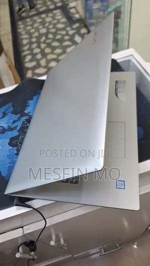 Laptop Lenovo IdeaPad 320 4GB Intel Core I3 HDD 500GB