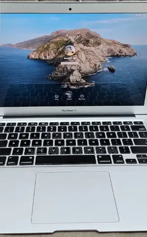 New Laptop Apple MacBook Air 2015 8GB Intel Core I5 SSD 128GB