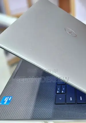 New Laptop Dell Precision 5550 16GB Intel Core I7 SSD 1T